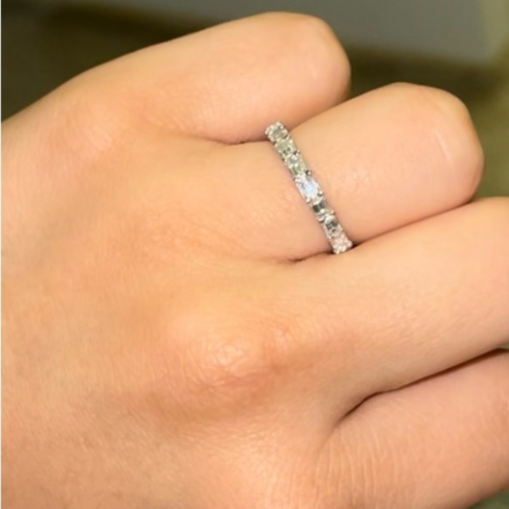 Lauren B platinum diamond band - Picture 3 of 7